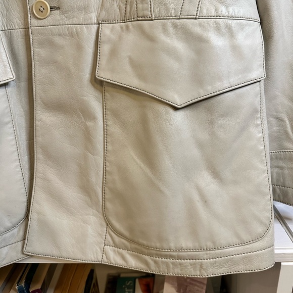 DKNY Vintage Leather Jacket.  Size XL - Picture 6 of 13